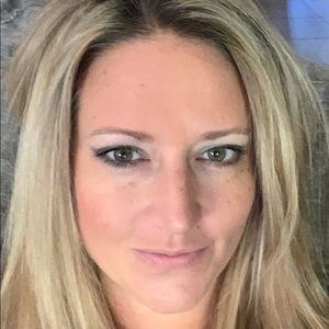 Meet your Posher, Staci